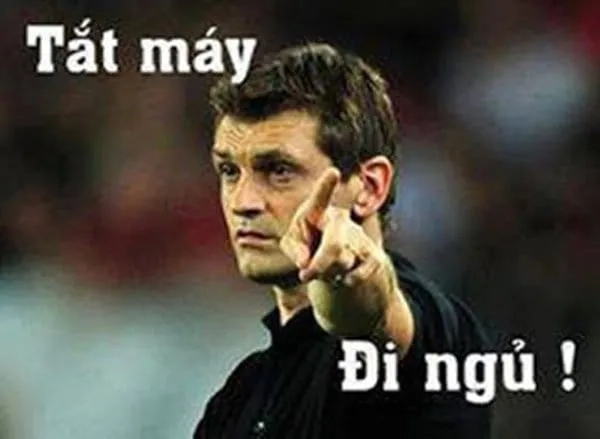 3 giờ em còn chưa ngủ meme ngộ nghĩnh cho những ai thức khuya
