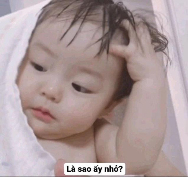 Ảnh em bé cute meme chắc chắn sẽ làm tan chảy trái tim của bạn