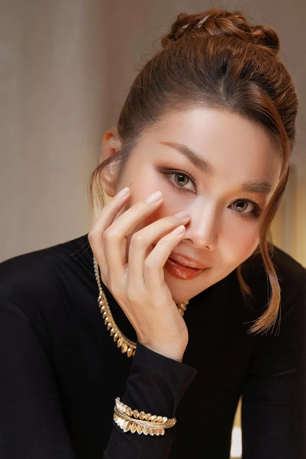 Bạn đã biết Thanh Hằng là ai chưa