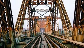 Cầu Long Biên ai xây tìm hiểu về đơn vị xây dựng công trình lịch sử này
