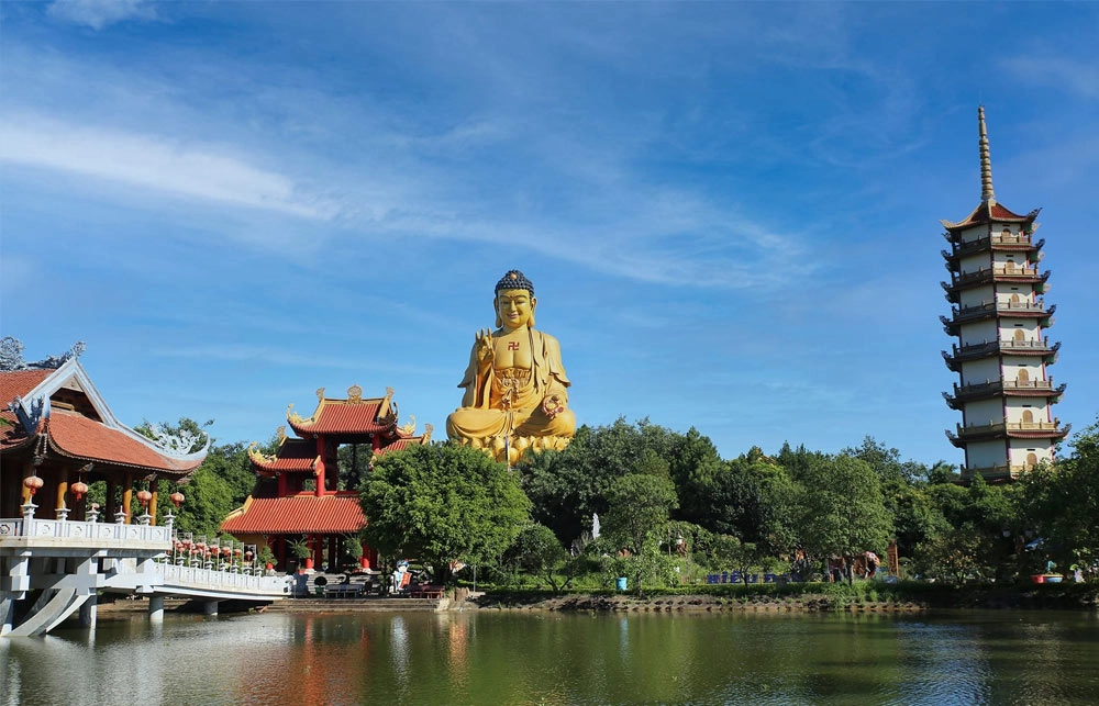 Chùa khai nguyên sơn tây nổi tiếng với không gian yên bình