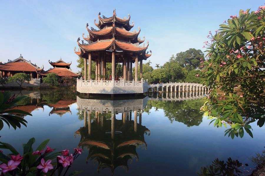 Chùa Nôm Hưng Yên thờ ai, thờ các vị Phật và thần linh bảo vệ dân làng