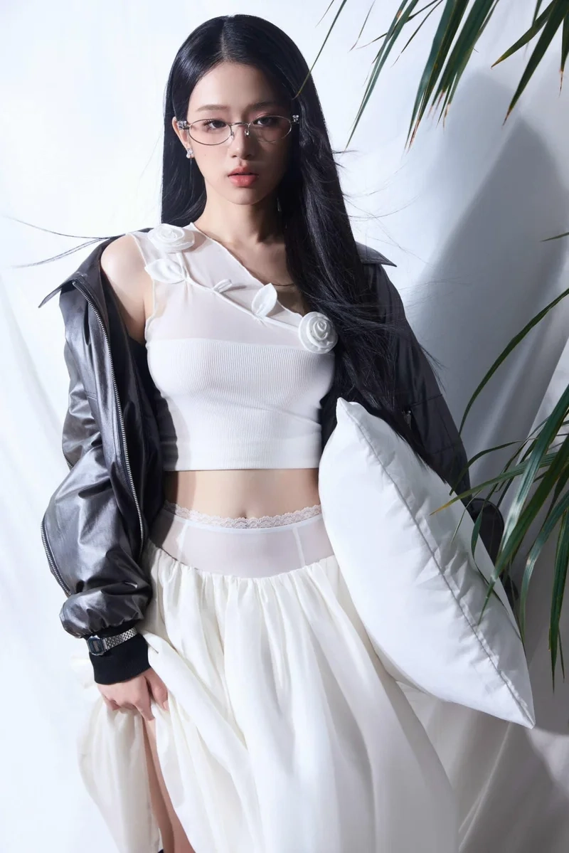 Cô nàng hot girl linh ka ở đâu hiện tại khiến fan tò mò