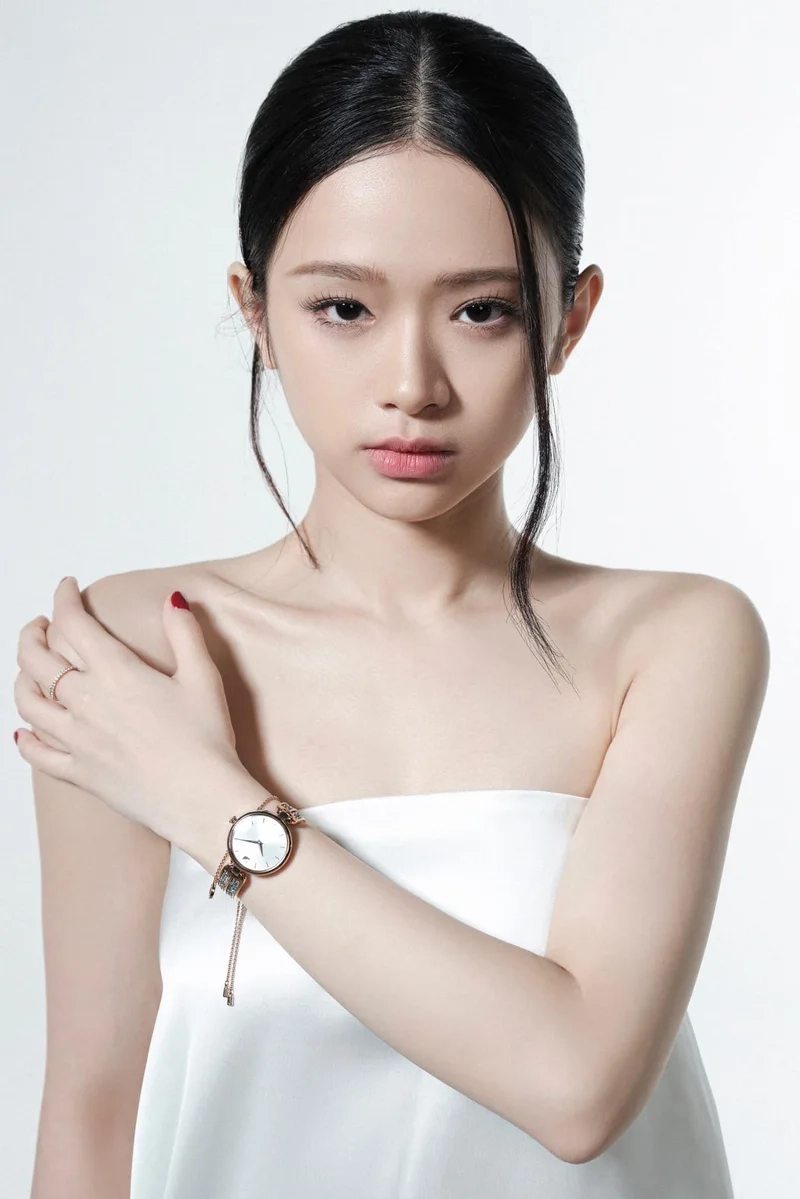 Cộng đồng tranh cãi dữ dội vì drama linh ka