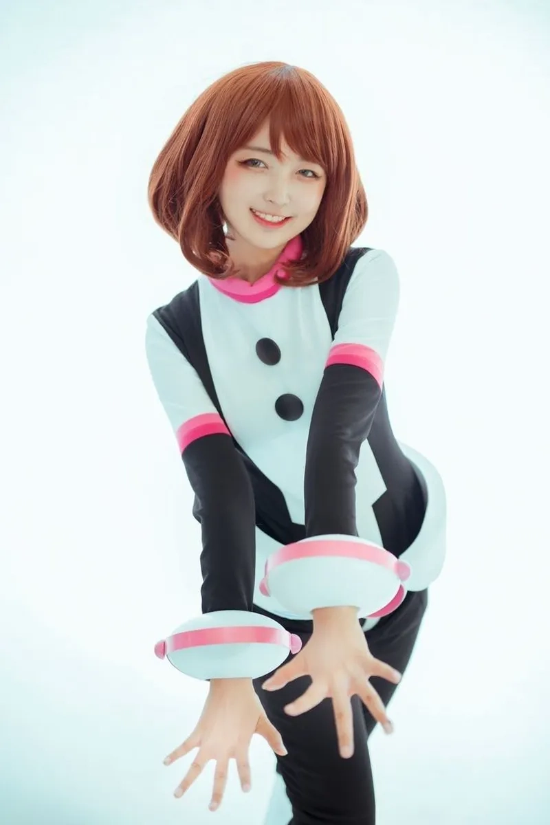Cosplay Ochako Uraraka cosplay chuẩn từ ngoại hình đến thần thái