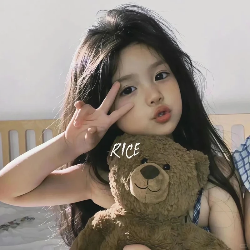 Dễ thương với em bé avatar cực xinh