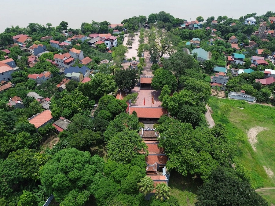 Đền chử đồng tử ở hưng yên hút khách lễ vào tháng hai