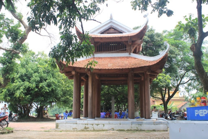Đền chử đồng tử thờ ai là câu chuyện lịch sử thú vị