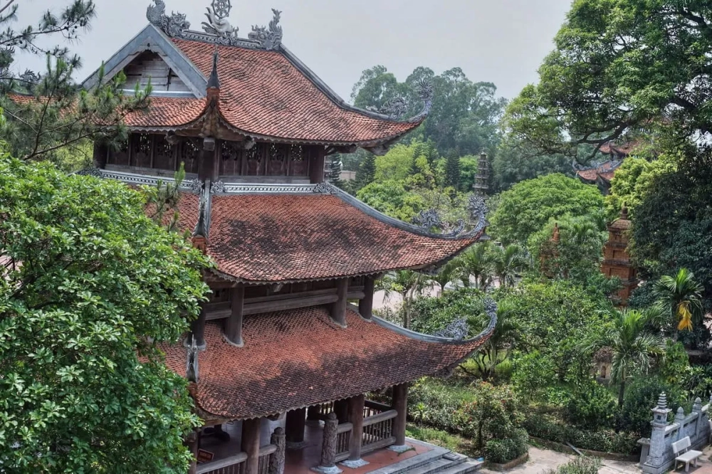 Di tích lịch sử chùa nôm là điểm tham quan không thể bỏ qua khi đến Hưng Yên