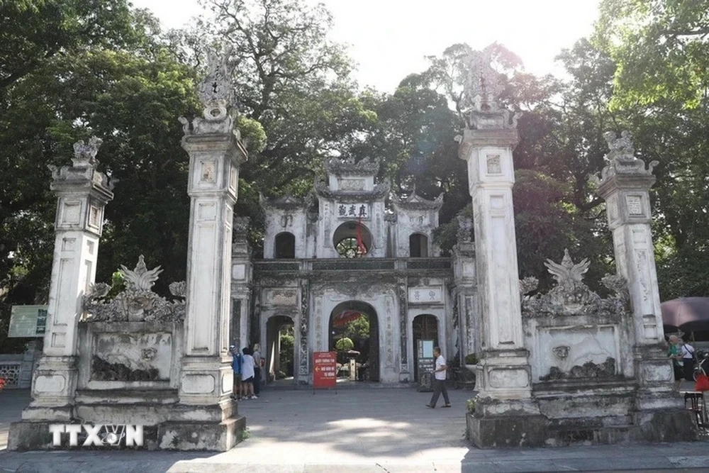 Địa chỉ đền Quán Thánh nằm tại quận Ba Đình trung tâm thủ đô