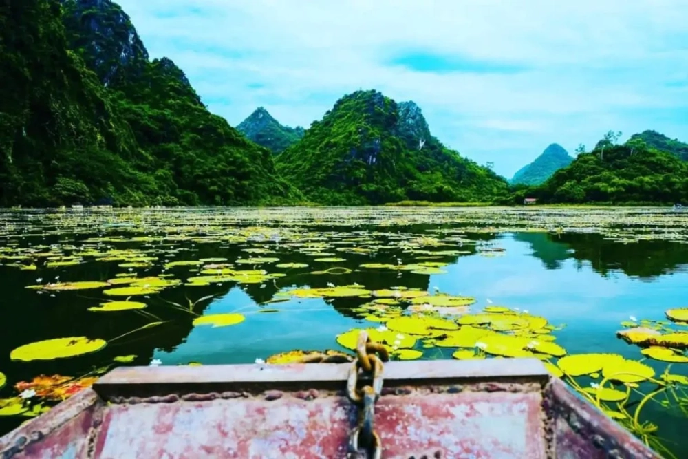 Đổi gió cuối tuần đi hồ quan sơn cực chill