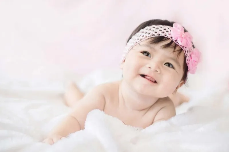 Đốn tim fan với dễ thương meme em bé hàn quốc siêu nổi bật