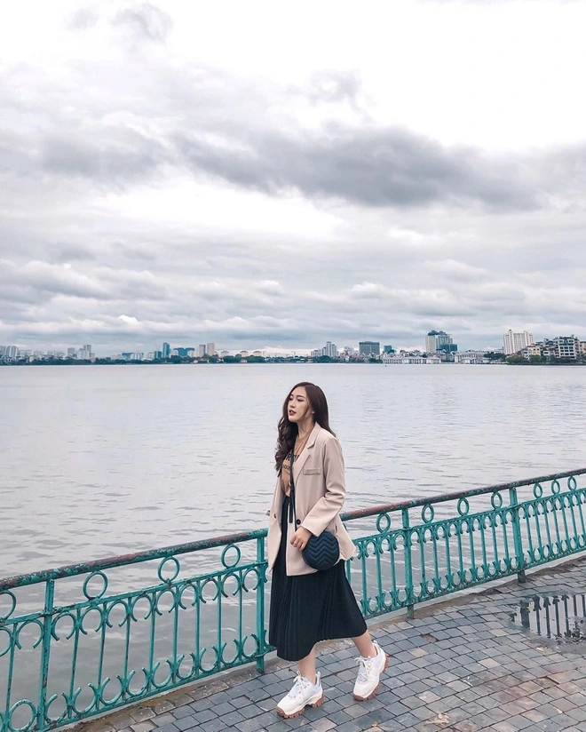 Đừng bỏ lỡ chụp ảnh check in hồ tây đang hot hiện nay