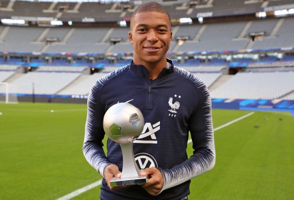 Estadísticas de kylian mbappé cho thấy phong độ ổn định qua các mùa.