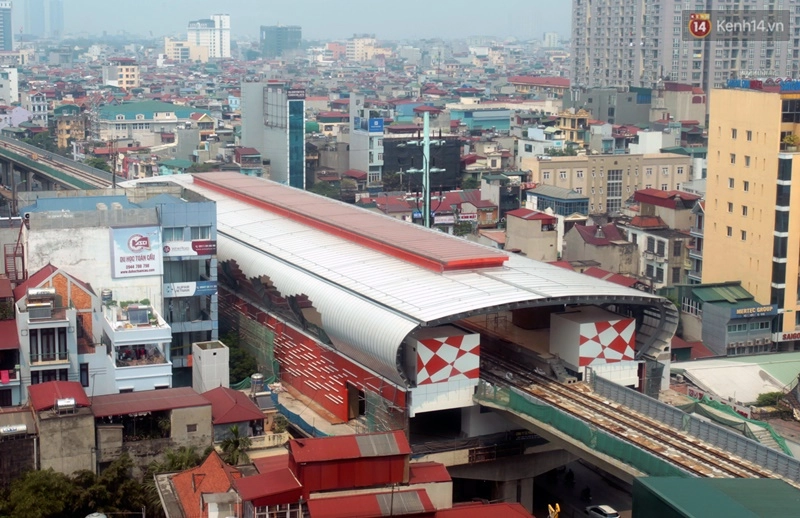 Ga Cát Linh Nhổn là một trong những điểm dừng nổi bật của tuyến
