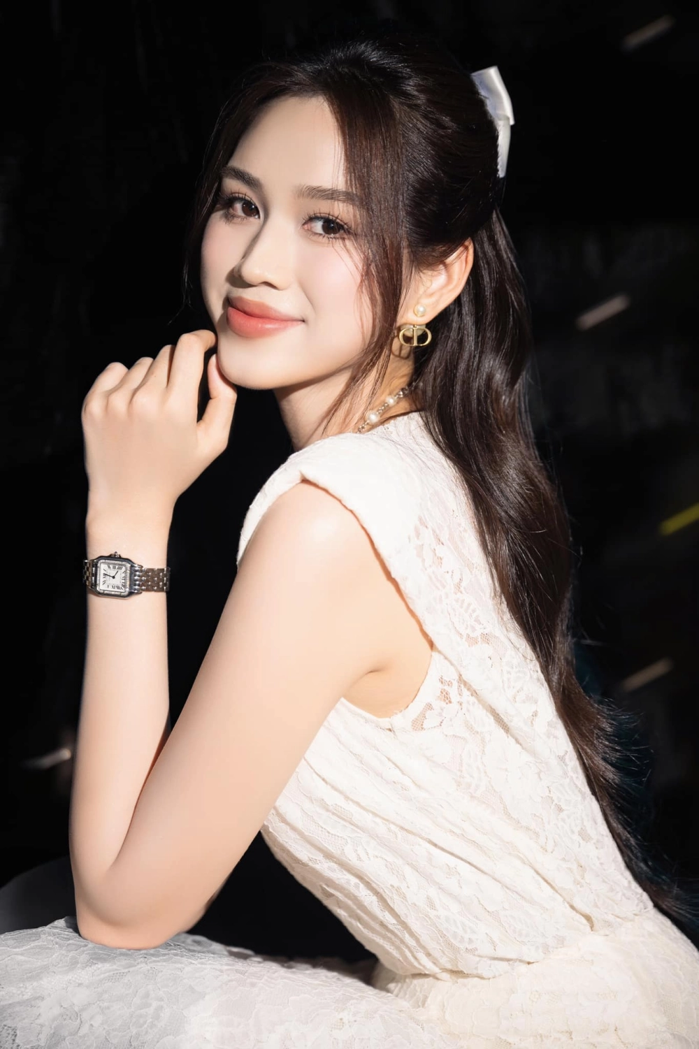 Gây ấn tượng mạnh tại sân chơi quốc tế cùng hoa hậu Đỗ Thị Hà Miss World 2021