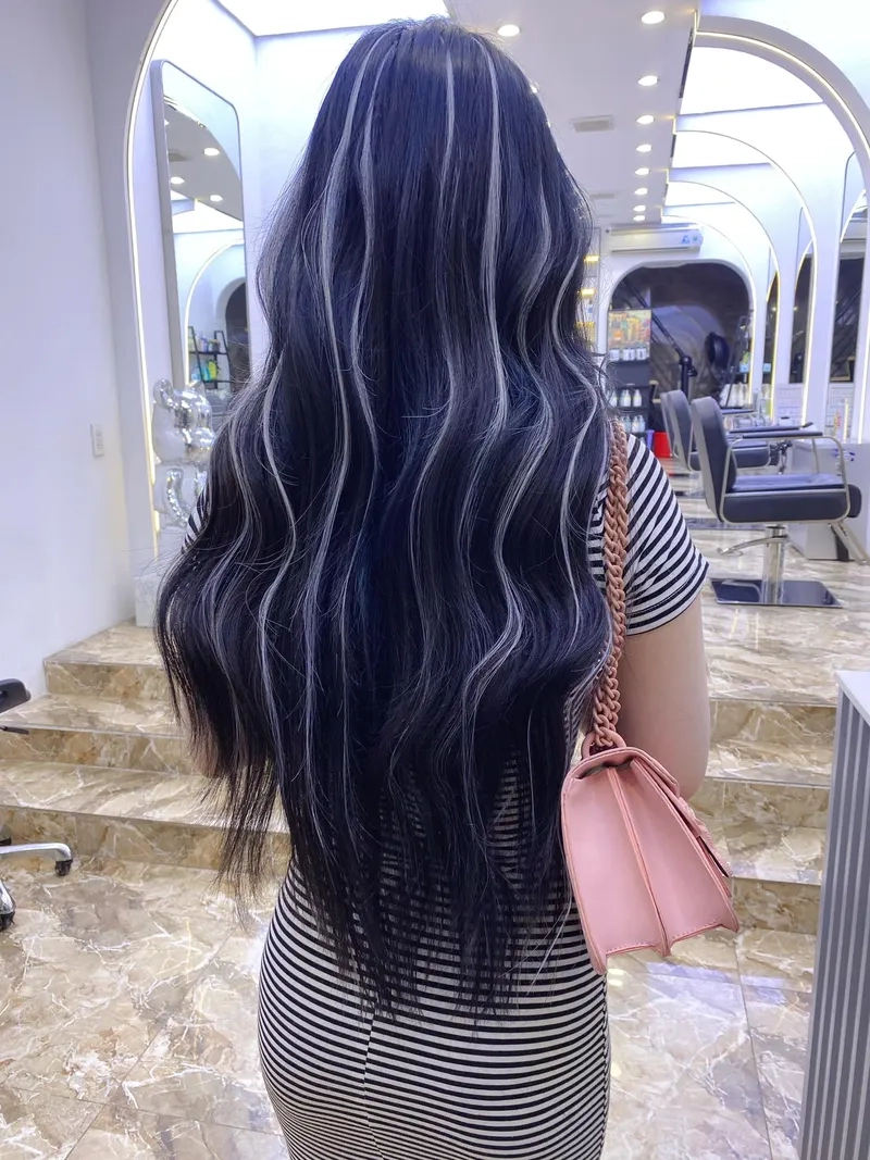 Gảy line tóc nữ đẹp phong cách Hàn Quốc sang trọng