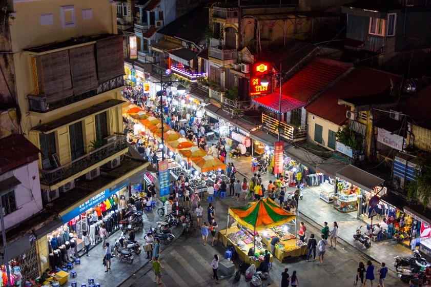 Góc phố cổ Hà Nội luôn tạo ấn tượng bởi vẻ đẹp vừa hiện đại vừa cổ kính