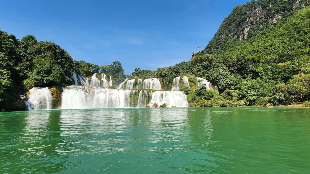 Gợi ý du lịch bản giốc cao bằng dịp hè
