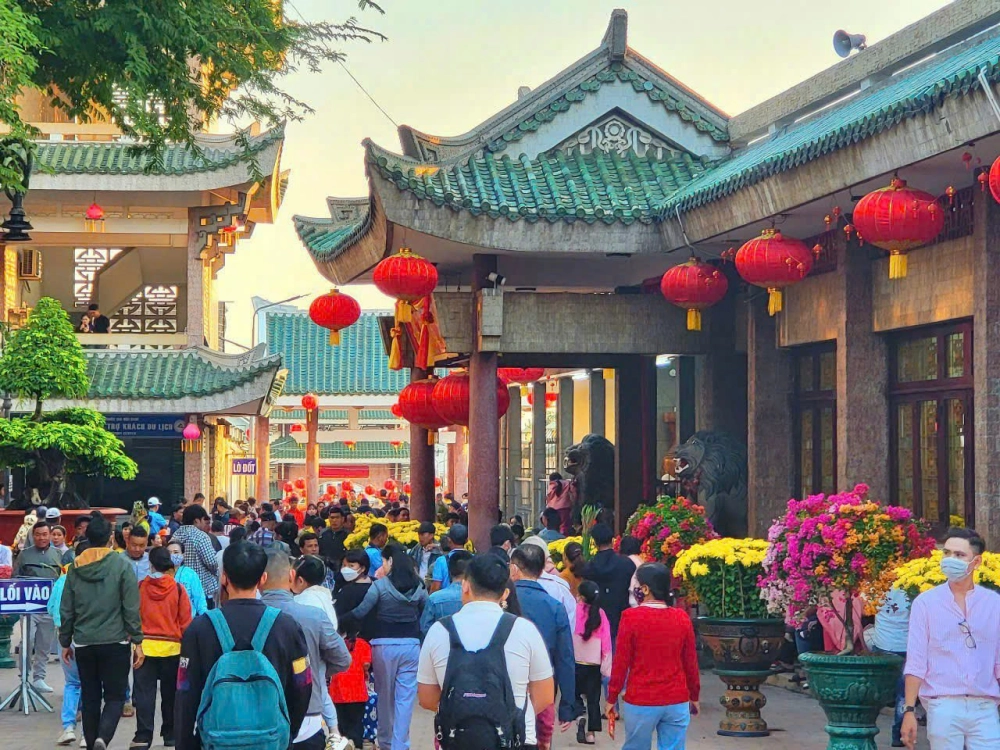 Hành trình khám phá thông tin về miếu bà chúa xứ núi sam