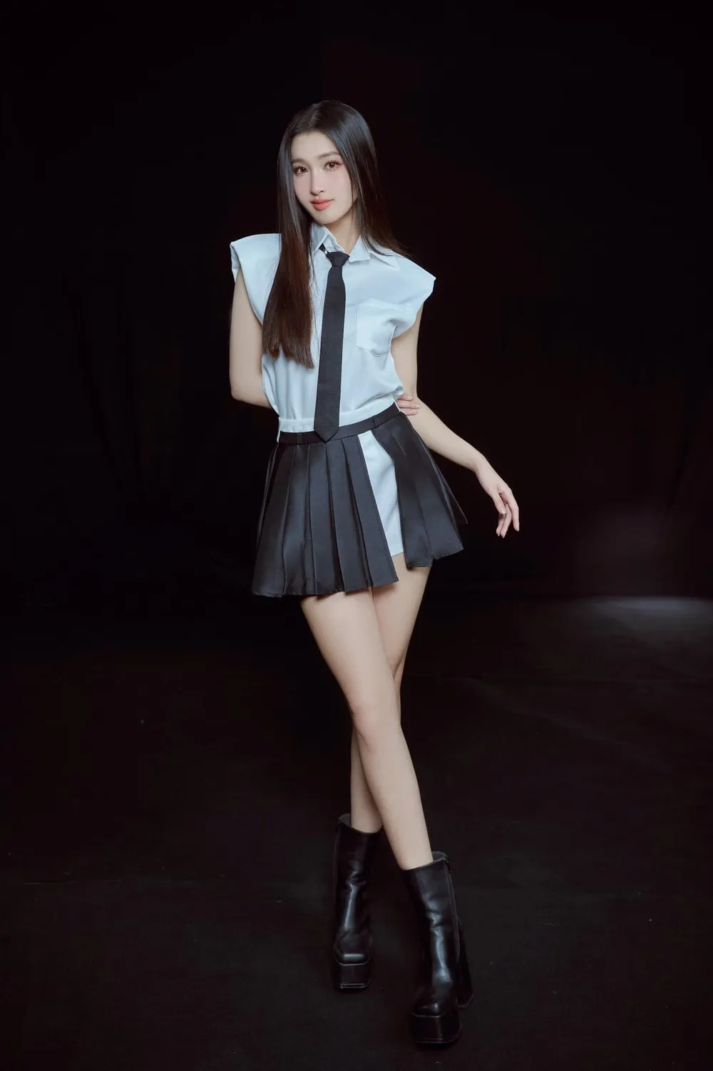 Hành trình tỏa sáng của Phương Nhi Á hậu 2