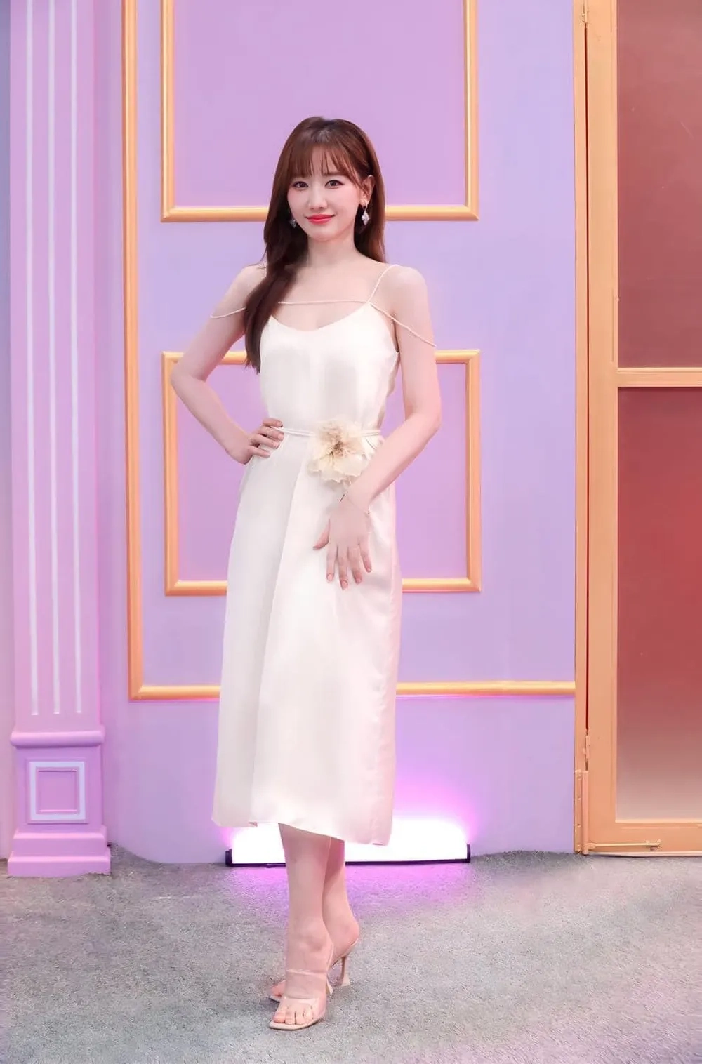 Hari Won là người nước nào cùng khám phá về xuất thân và sự nghiệp của cô