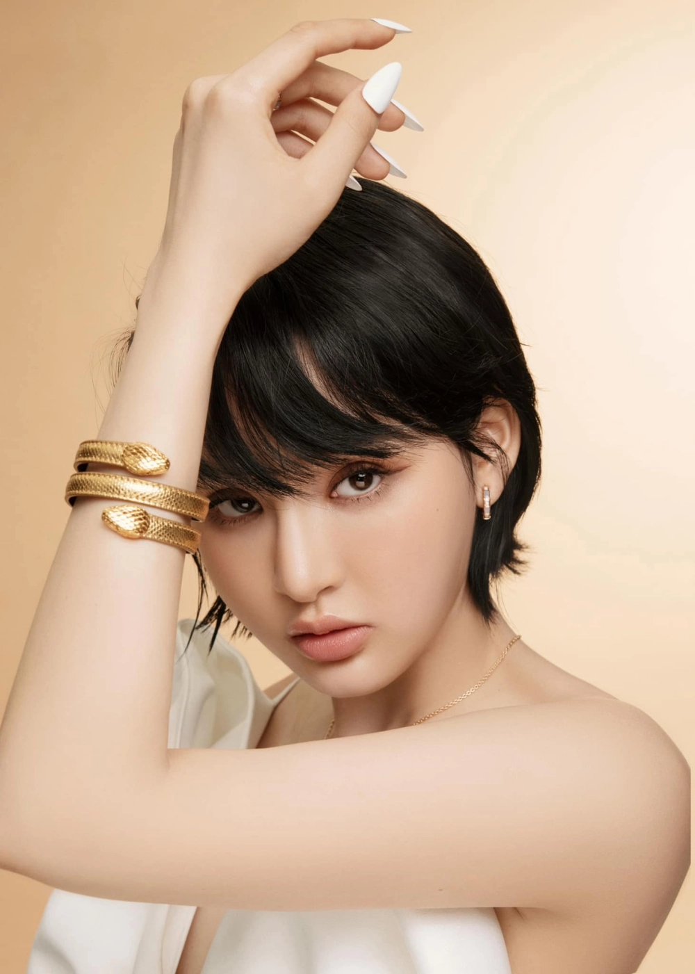 Hiền hồ và hồ nhân drama tình ái hot