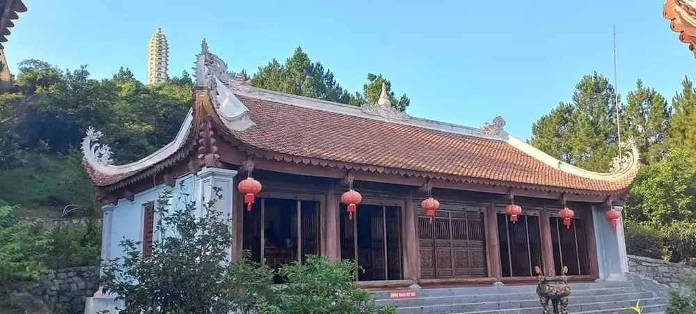 Hình ảnh chùa hương tích hà tĩnh đẹp mê
