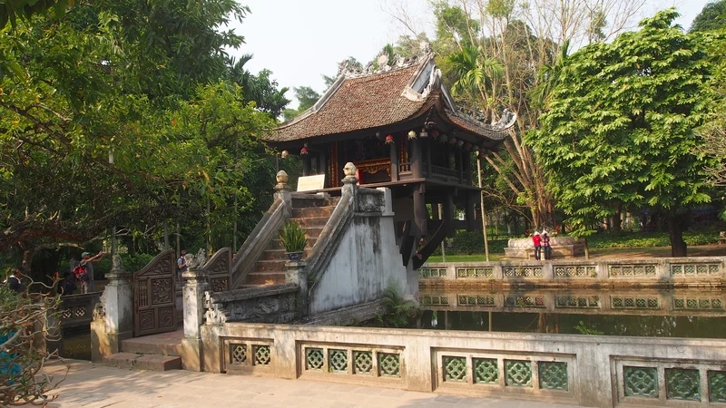 Hình ảnh của Chùa Một Cột là minh chứng cho nét đẹp thanh thoát và sự độc đáo trong kiến trúc cổ truyền