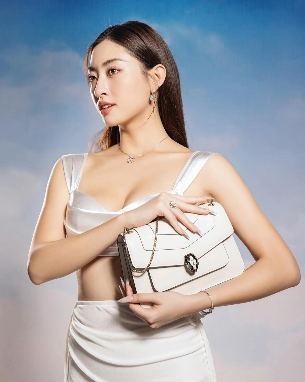 Hình nền gái đẹp 4k dễ thương nhìn nhẹ nhàng