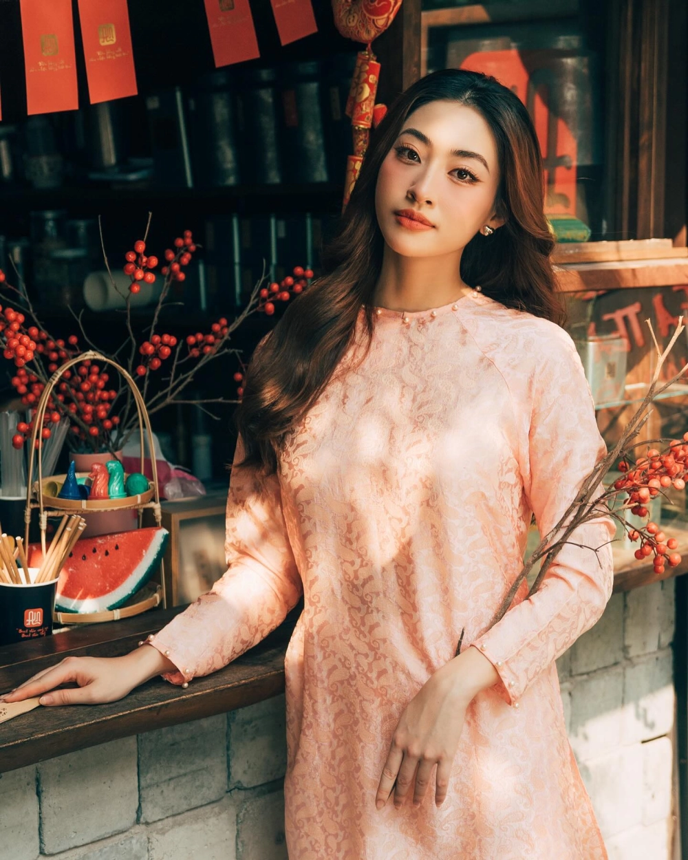 Hình nền gái đẹp 4k sắc nét xem rất đã
