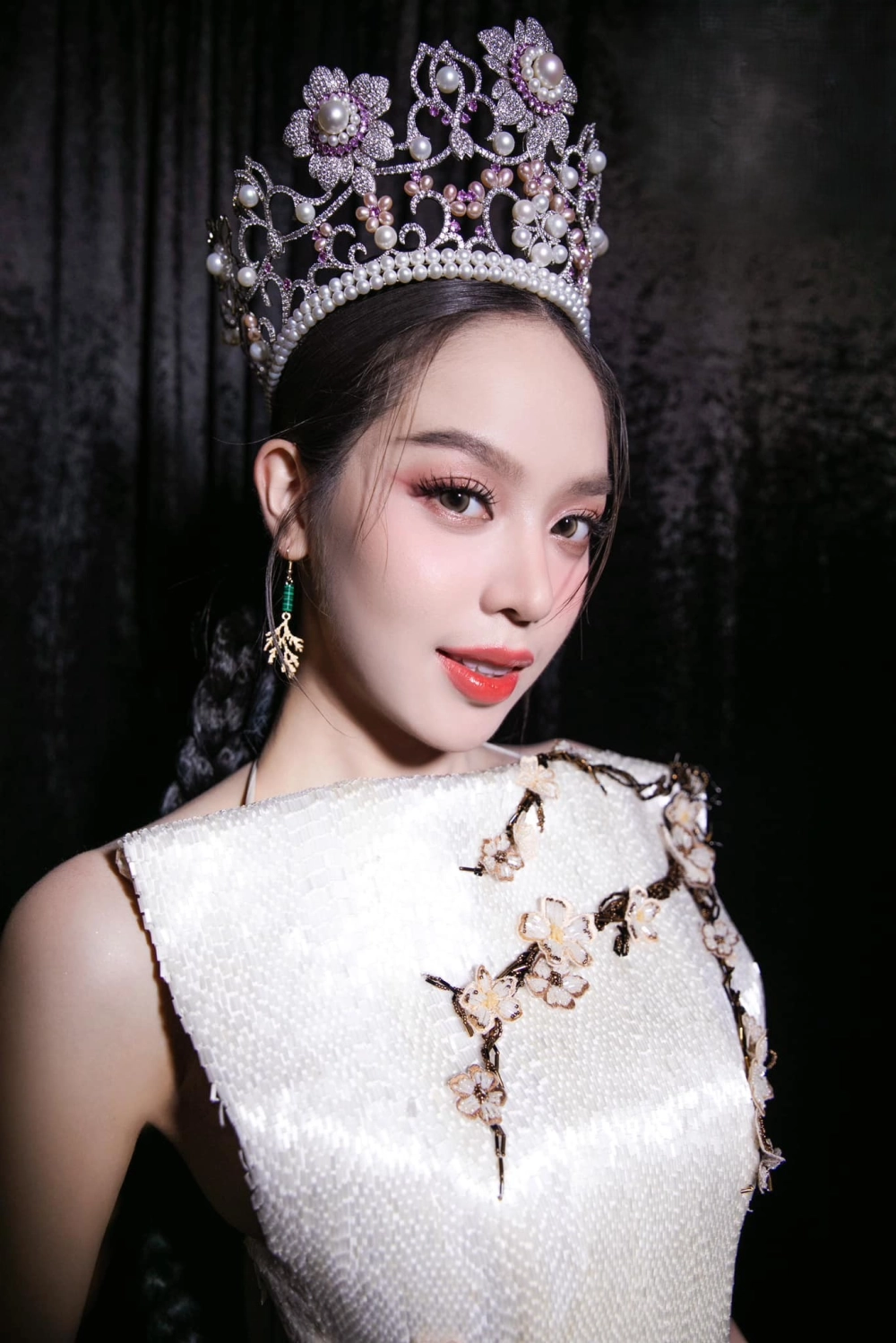 Hoa hậu quốc tế Huỳnh Thị Thanh Thủy mang đến nhiều bất ngờ tại cuộc thi