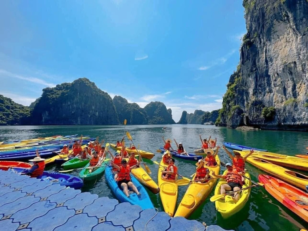 Kết hợp nghỉ dưỡng tại khu nghỉ dưỡng vịnh lan hạ
