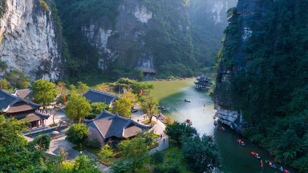 Khám phá 3 tuyến tham quan tràng an hấp dẫn