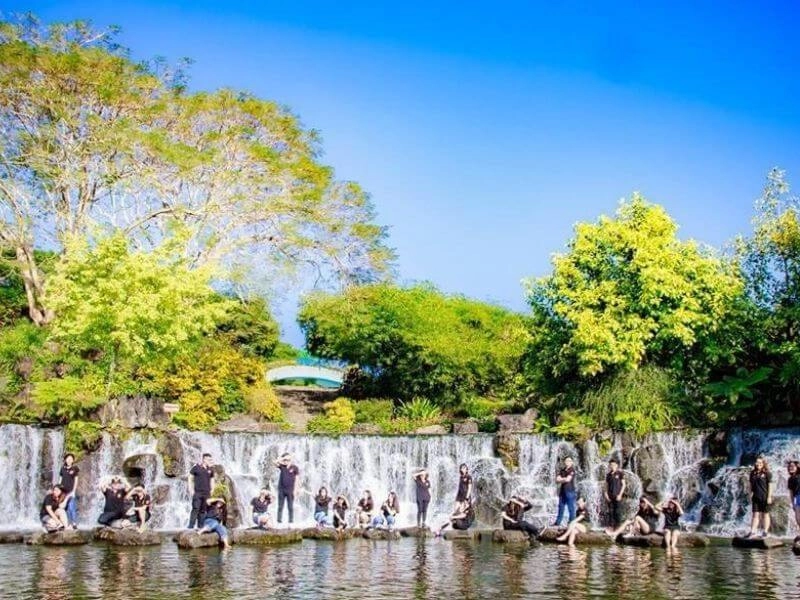 Khám phá các hoạt động đi suối mơ đồng nai hấp dẫn