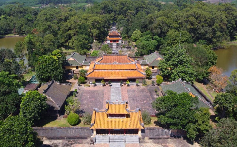 Khám phá di tích hoàng thành cố đô huế