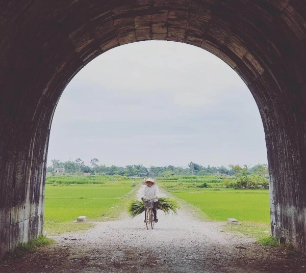 Khám phá di tích thành nhà hồ giữa lòng xứ Thanh
