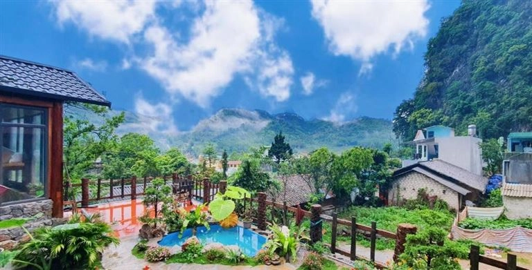 Khám phá khách sạn tại phố cổ đồng văn với không gian ấm cúng