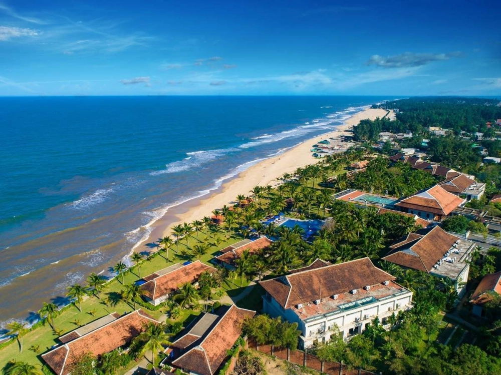 Khám phá vẻ đẹp của biển Thuận An huyền bí