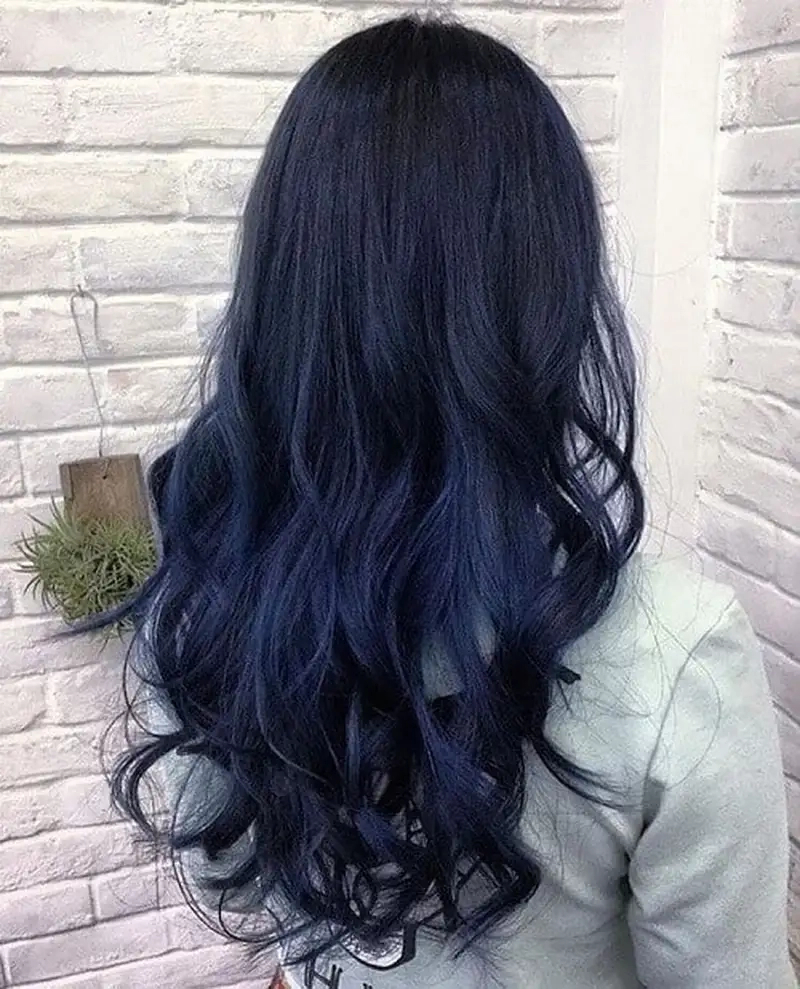 Khói xanh tím mang đến vẻ đẹp bí ẩn đầy quyến rũ