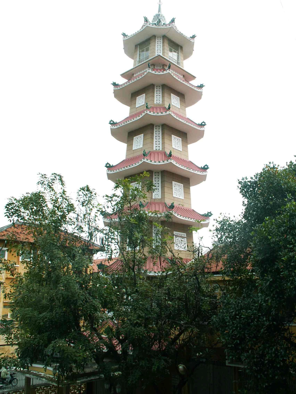 Không khí trang nghiêm qua ảnh lễ phủ tây hồ