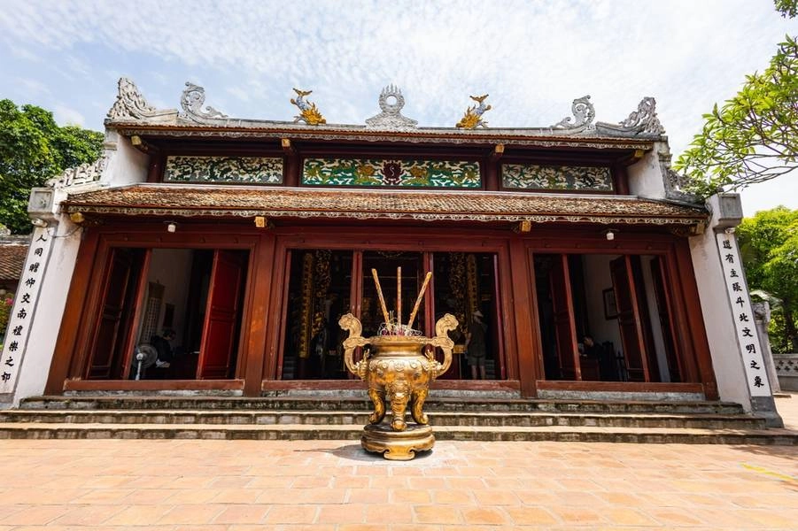 Kiến trúc đền Ngọc Sơn hài hòa cổ kính