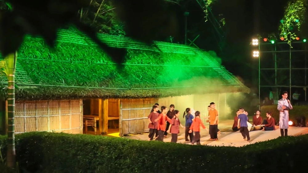 Làng sen nam đàn nghệ an thiêng liêng cuốn hút