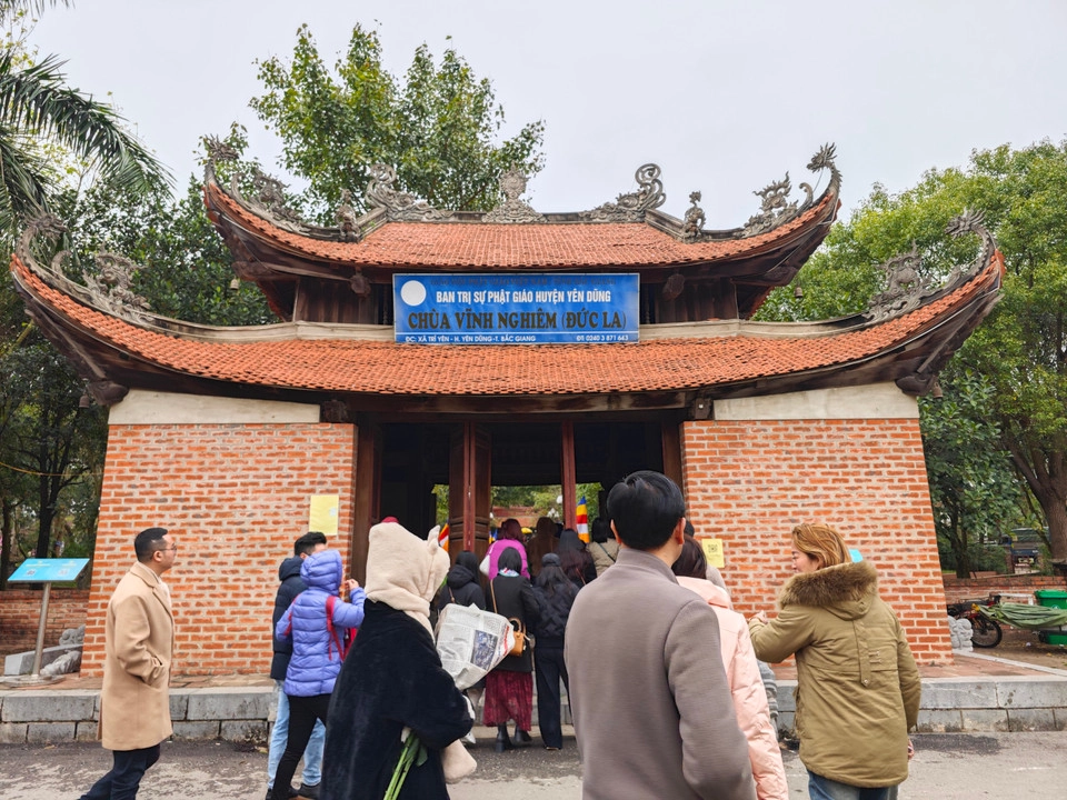 Lễ hằng thuận chùa Vĩnh Nghiêm thiêng liêng hạnh phúc