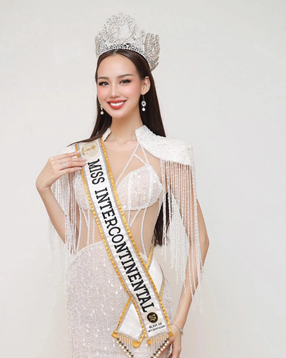 Lê nguyễn bảo ngọc sinh năm mấy? Để biết tuổi của hoa hậu tài năng này
