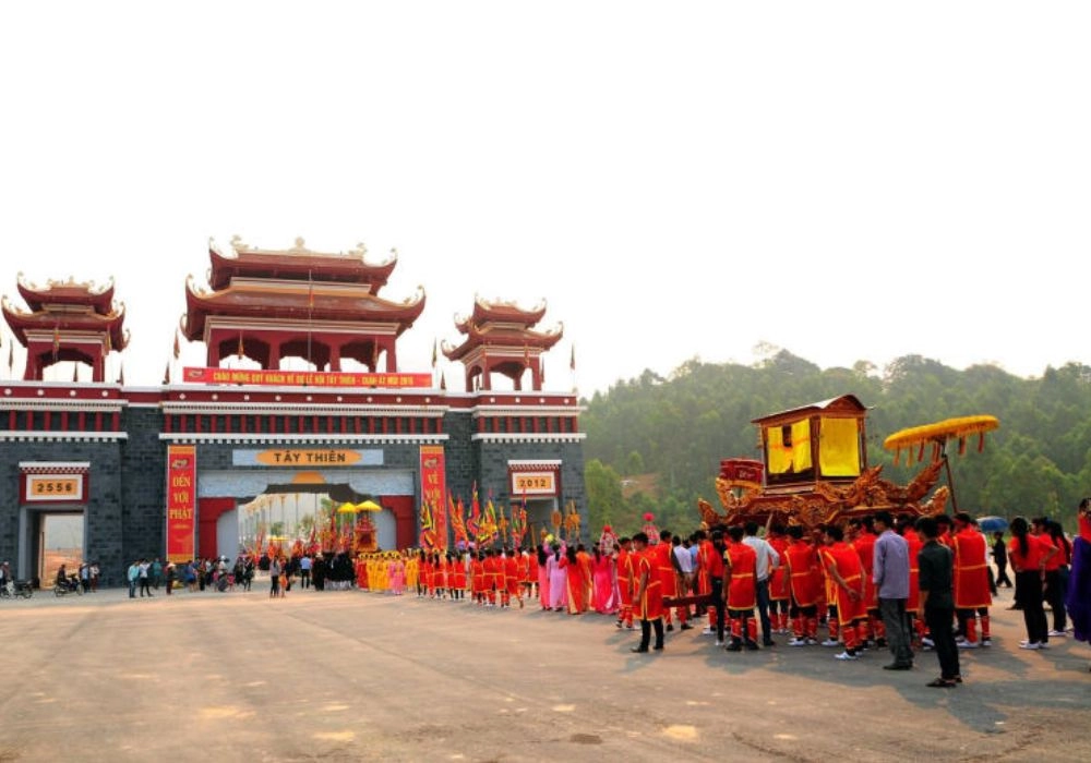Mách bạn kinh nghiệm đi chùa Tây Thiên Vĩnh Phúc