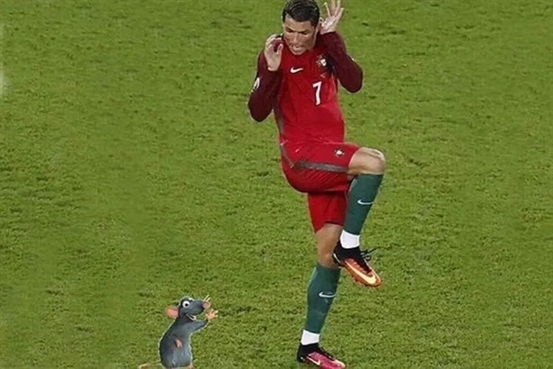 Meme ronaldo gay gây tranh cãi và thu hút nhiều bình luận trái chiều
