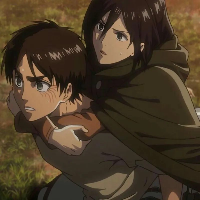 Mikasa and Eren tạo nên một mối quan hệ đầy cảm xúc trong 