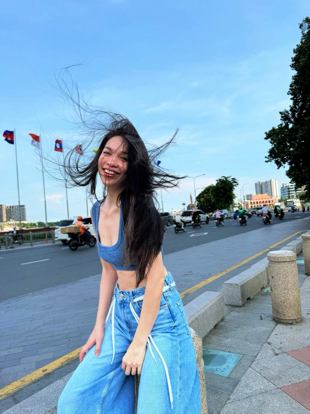 Nghe lại Sứ thanh hoa Hiền Thục đầy xúc động