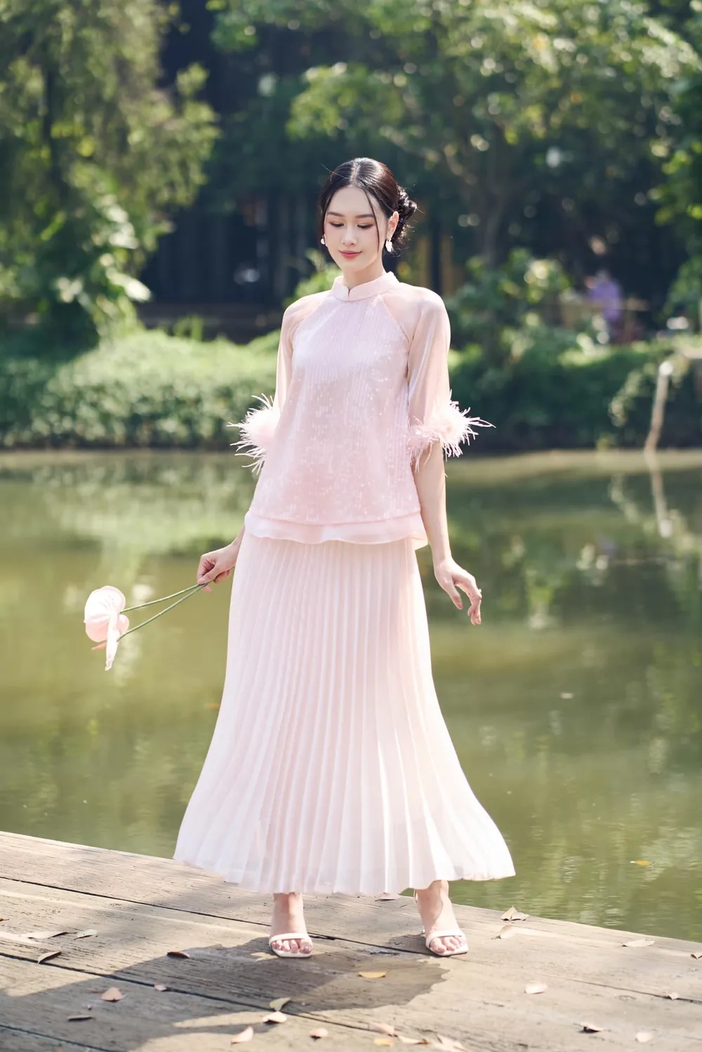 Nghe ngay giai điệu bắt tai Là Anh Phạm Lịch lyrics